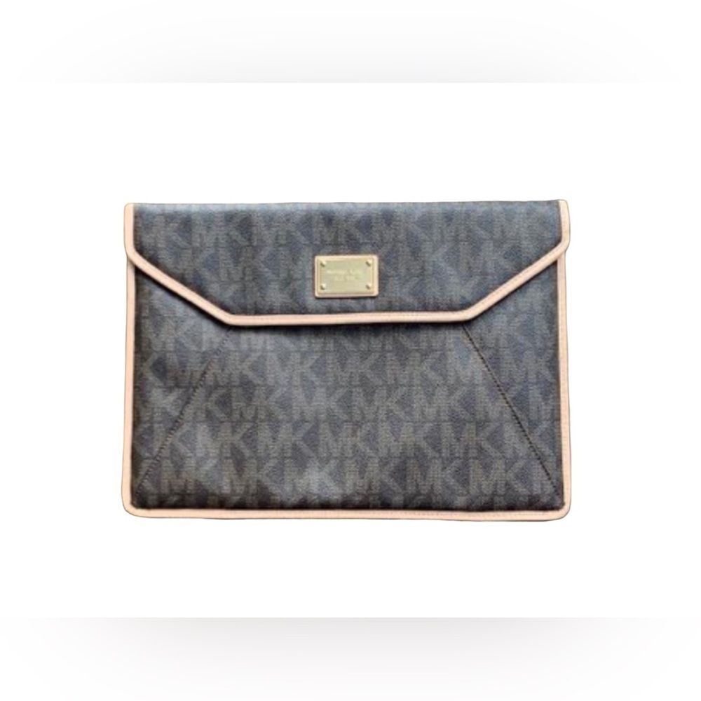 Michael Kors Slim Monogram 13" Laptop Sleeve - Picture 4 of 10